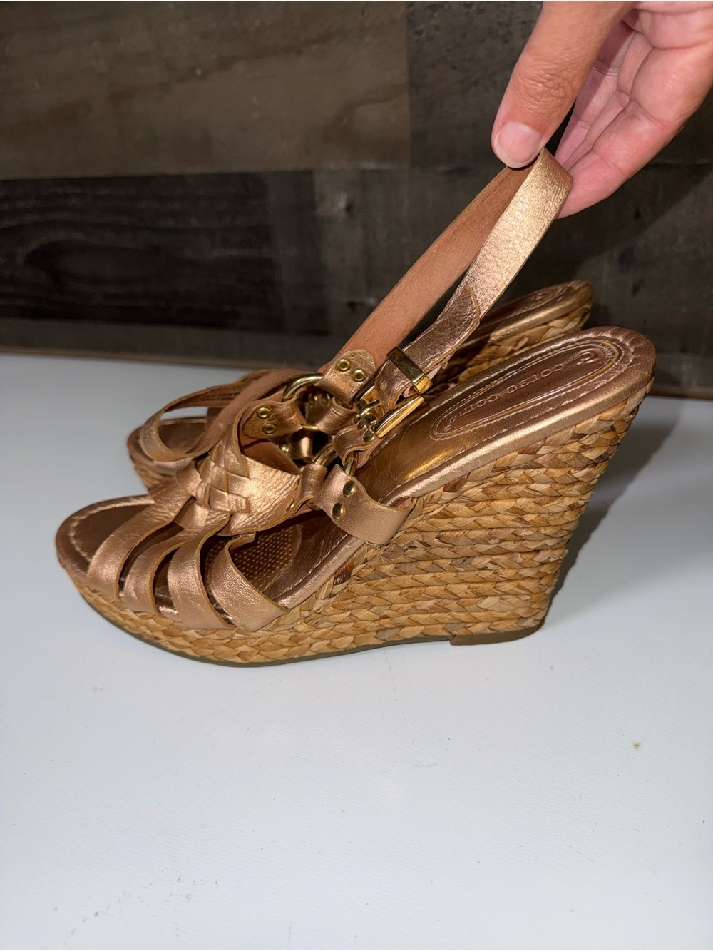 Corso Como Metallic Rose Gold Bronze Braided leather Wedge Sandals size 9